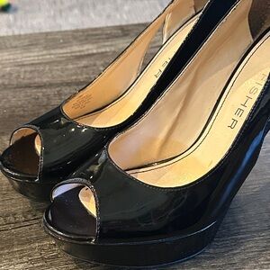 Marc Fisher Glossy Black Peep Toe Pumps
